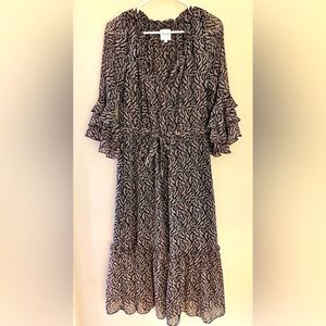 Misa dress. Flowy, feminine, floral. This dress is everything! Size Small